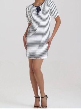 89th & Madison Navy and White Striped Tie-Front Shift Dress